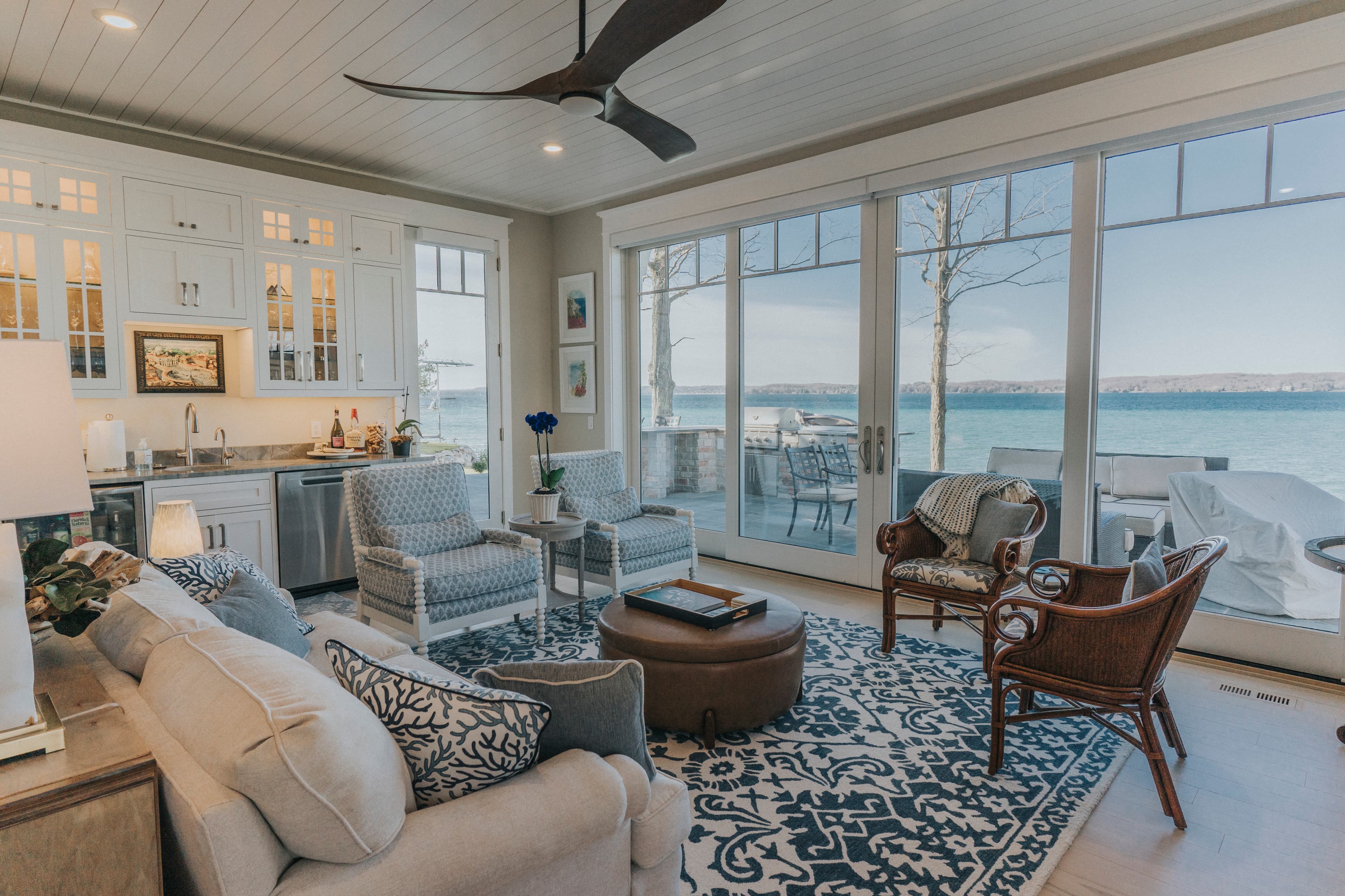 Craftsman — Interior