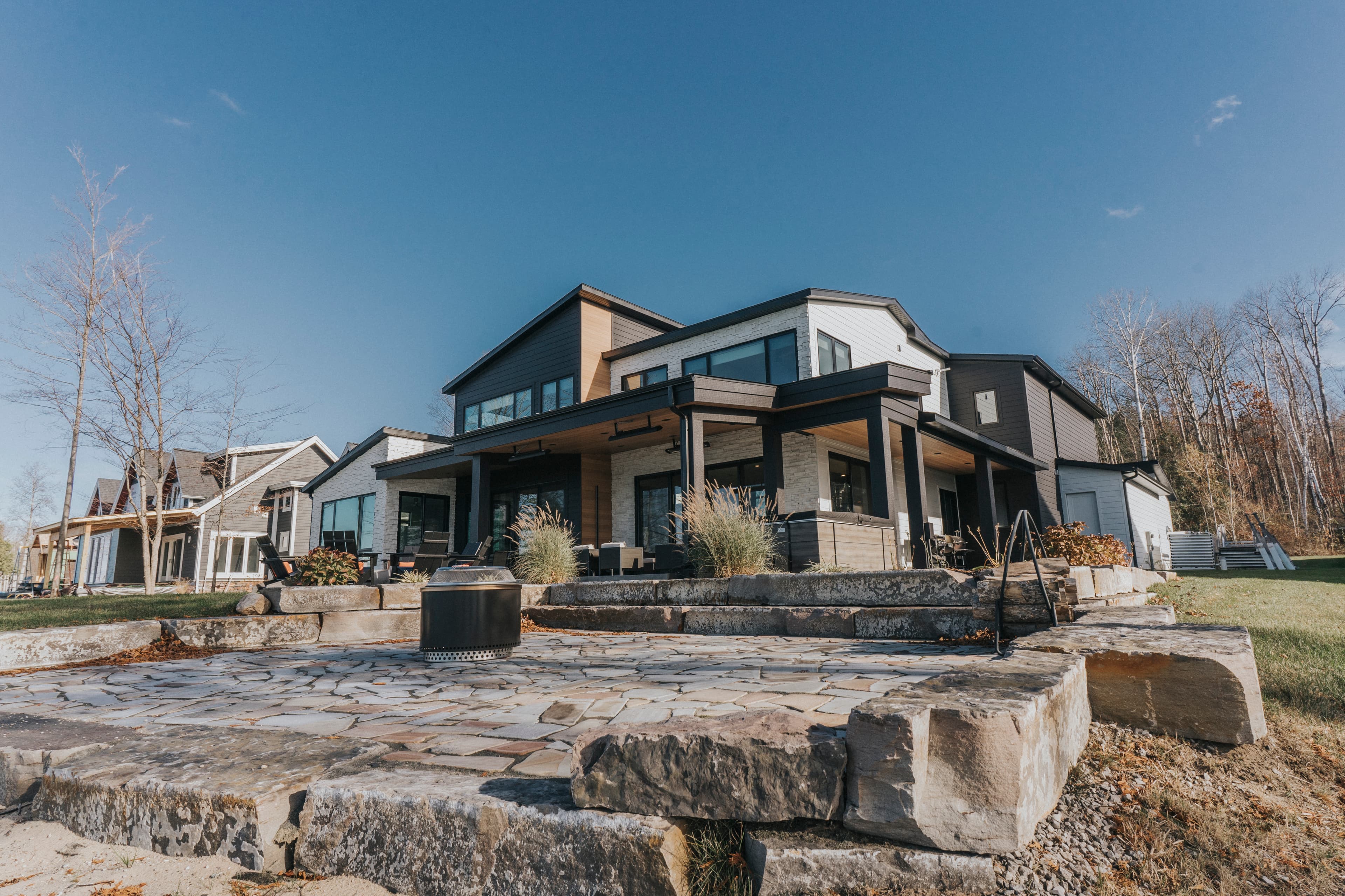 Modern — Living Room